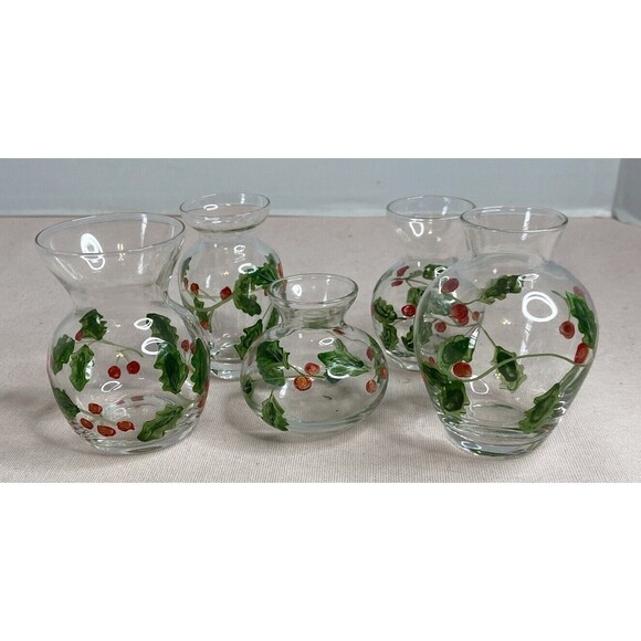 HAND PAINTED GLASS , CLEAR MINI VASES. 5 ITEMS IN THE SET.  VINES & BERRIES. - Picture 9 of 10